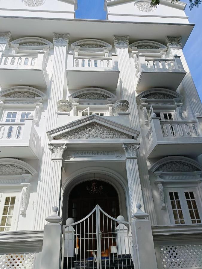 Elzas Fort Inn Kochi Eksteriør bilde