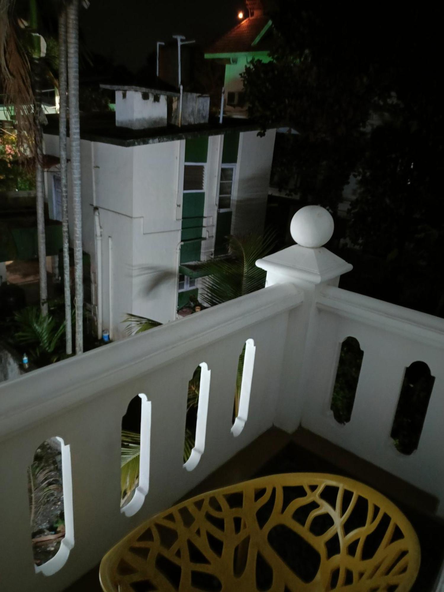 Elzas Fort Inn Kochi Eksteriør bilde
