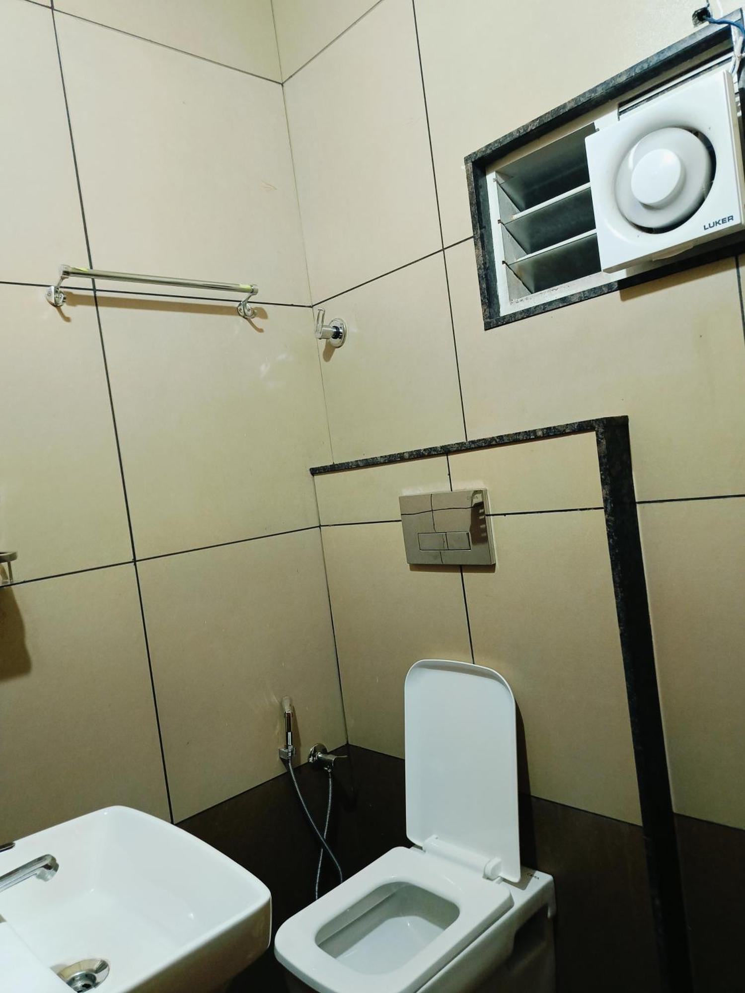Elzas Fort Inn Kochi Eksteriør bilde
