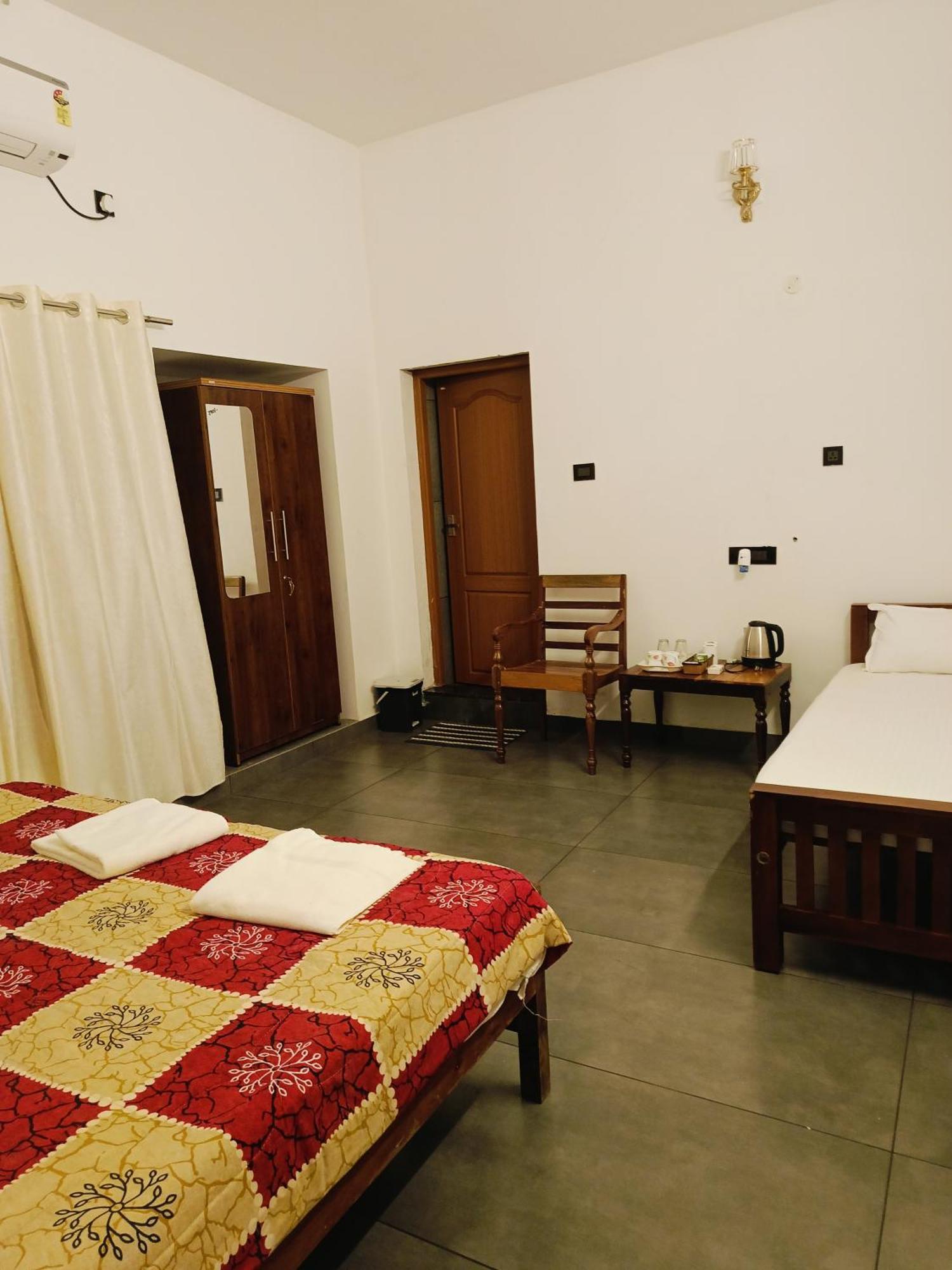 Elzas Fort Inn Kochi Eksteriør bilde