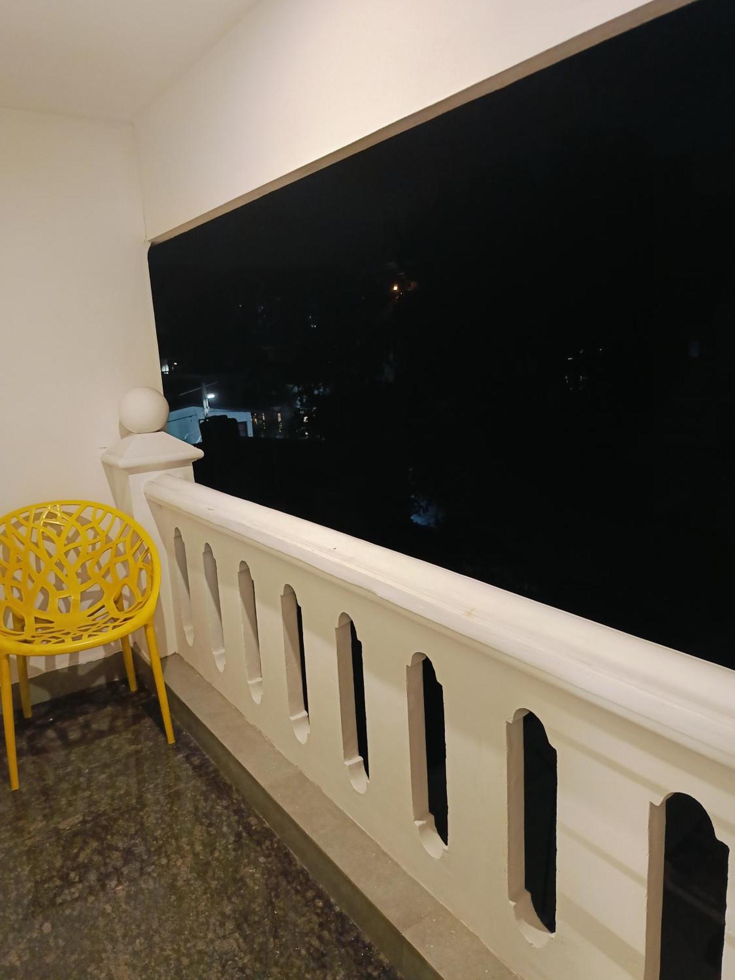 Elzas Fort Inn Kochi Eksteriør bilde
